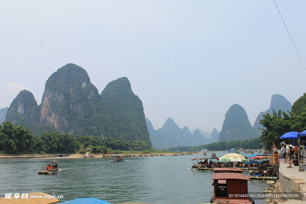 漓江山水美景如画