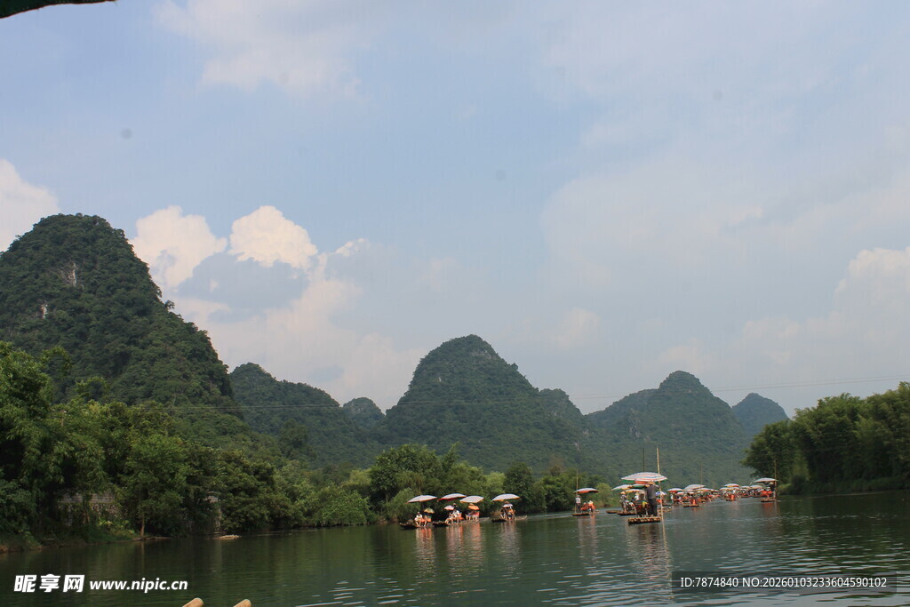 漓江山水美景如画