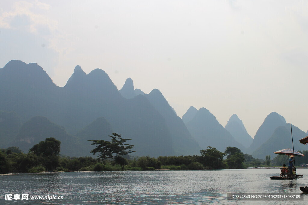 漓江山水美景如画