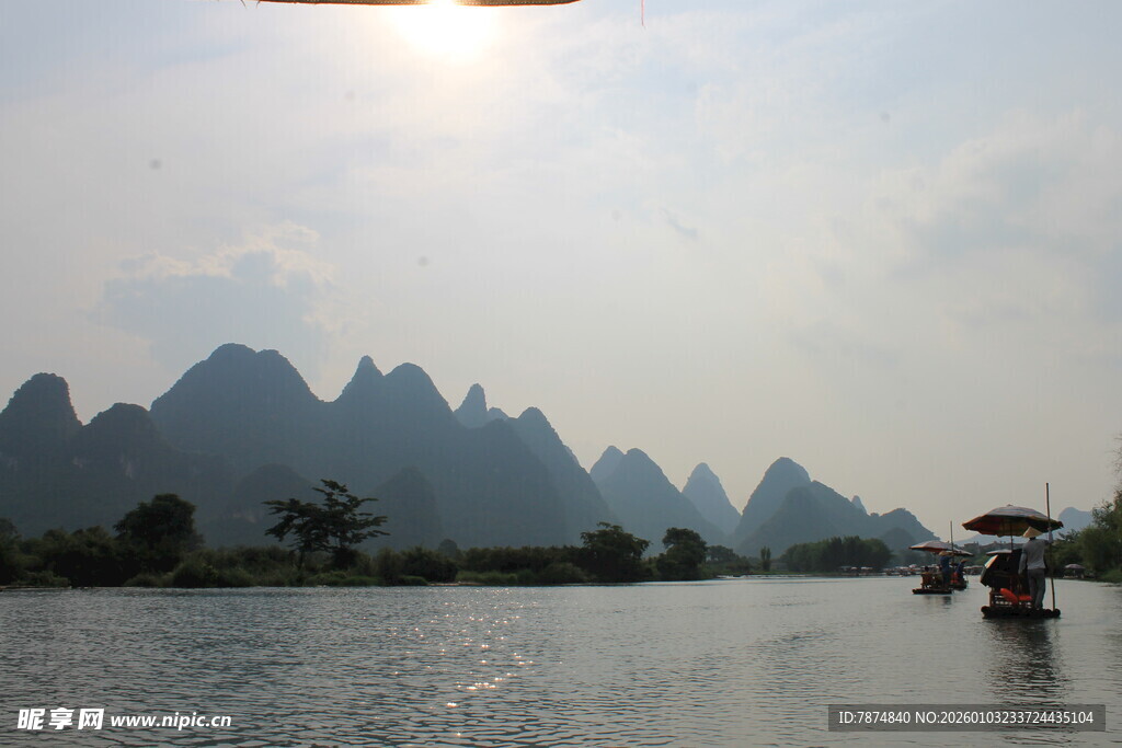 漓江山水美景如画