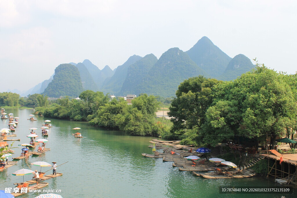 漓江山水美景如画