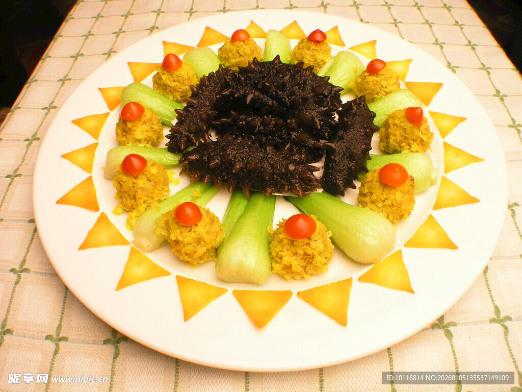 海参蒸丸子