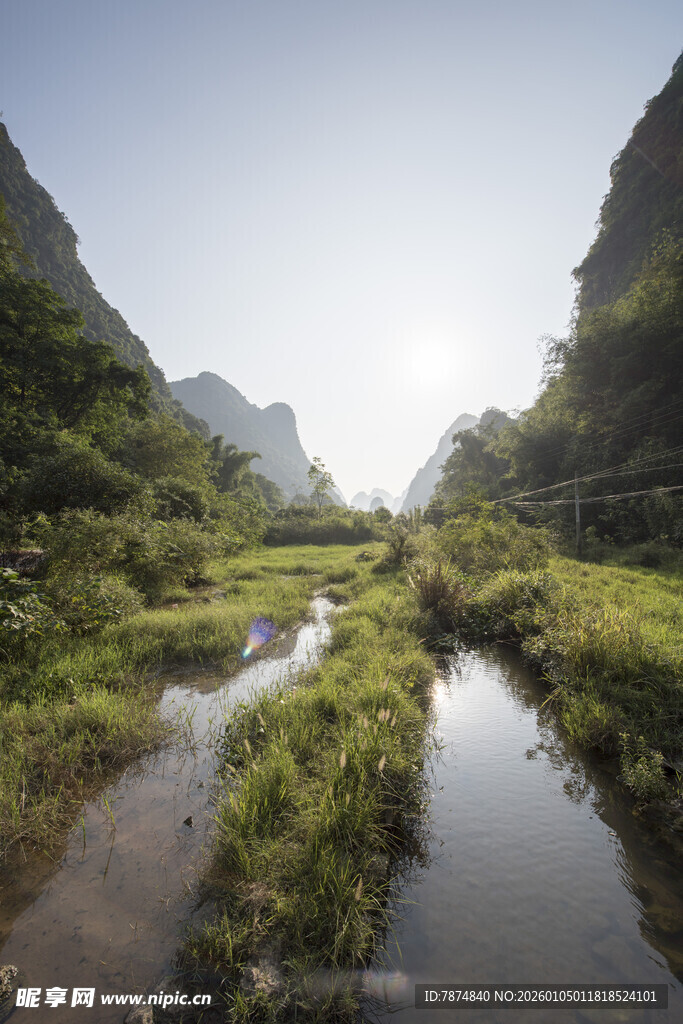 山间溪流 自然清新景致