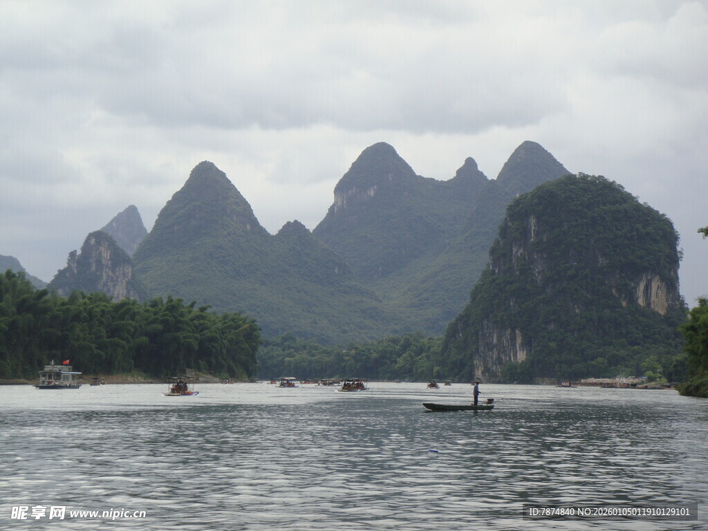 漓江山水美景如画