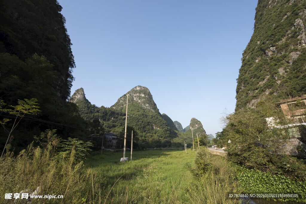 山间绿野 秀丽自然景致