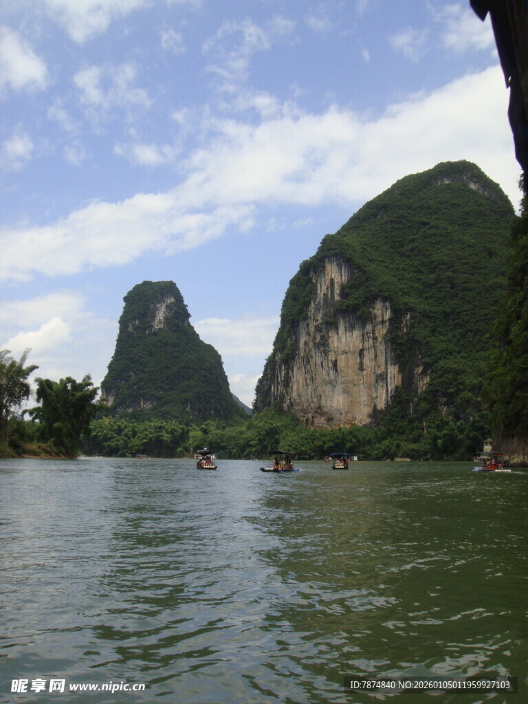 漓江山水美景如画