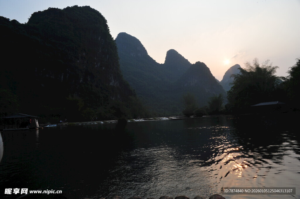 漓江山水黄昏美景