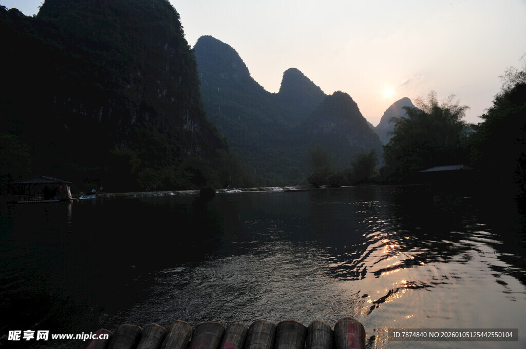 漓江山水暮色美景