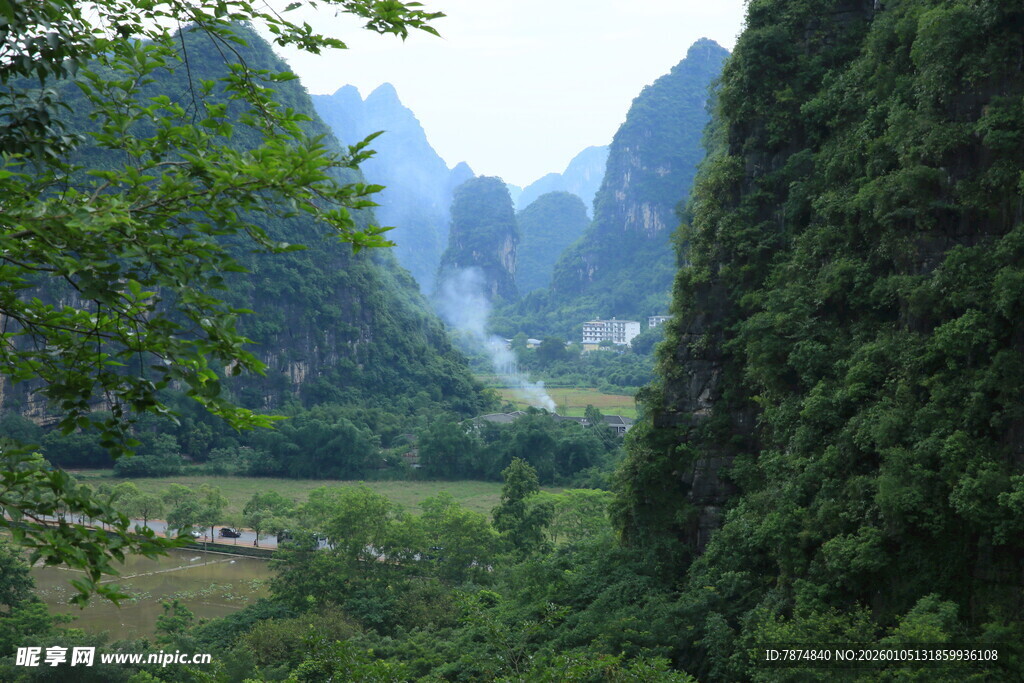 山间绿野 秀丽自然景致