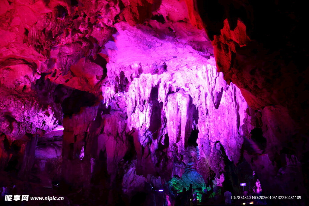 梦幻溶洞景观