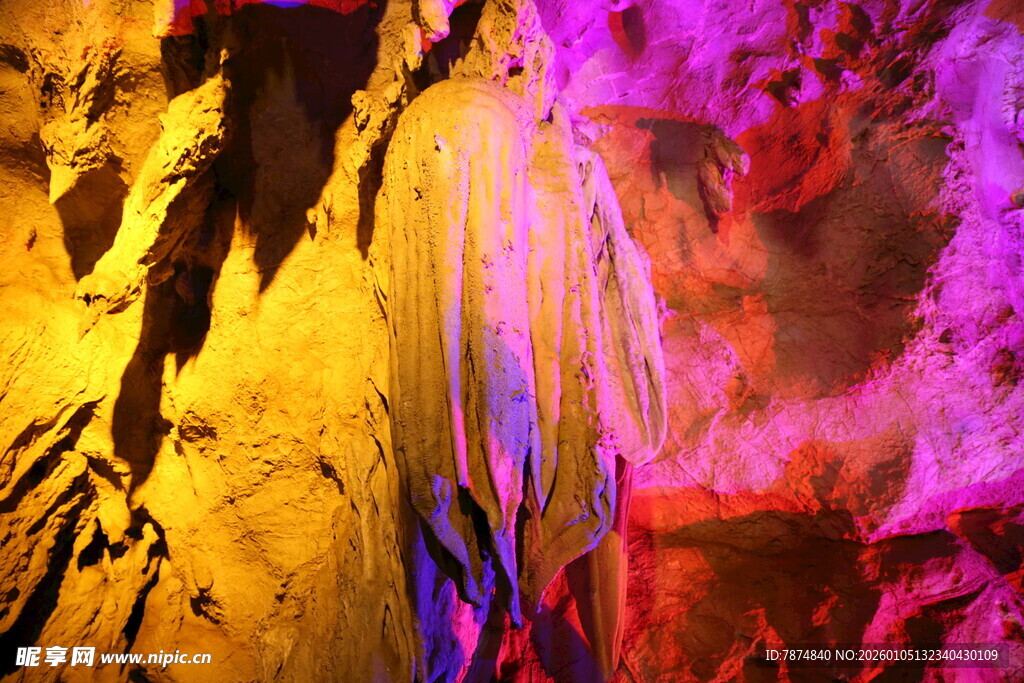 梦幻色彩下的抽象人像