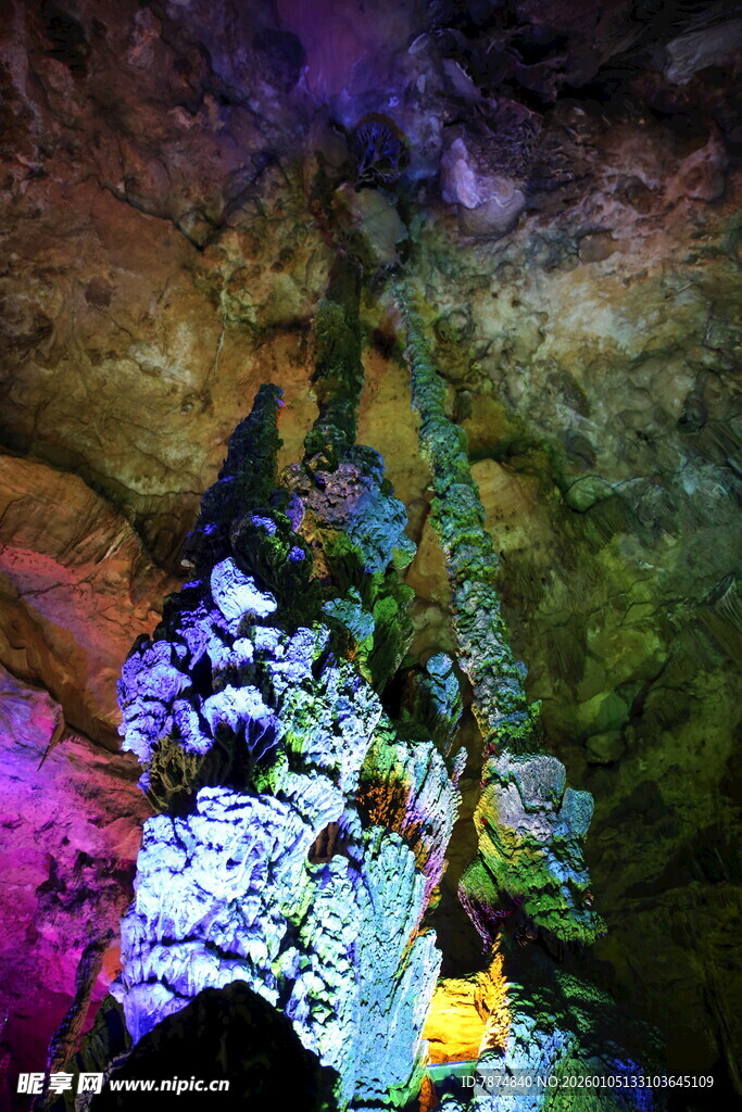 梦幻溶洞景观