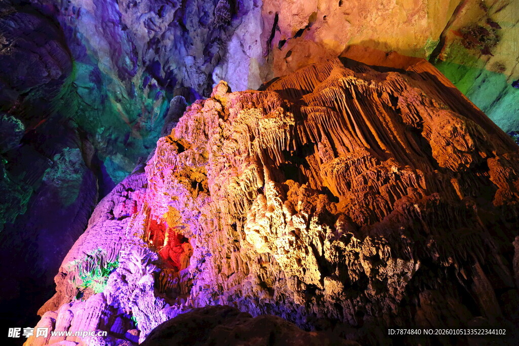 梦幻溶洞景观