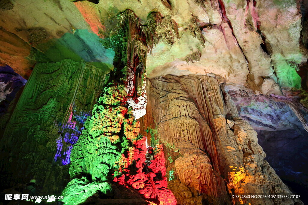 梦幻溶洞景观
