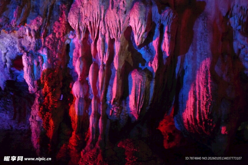 梦幻溶洞奇观