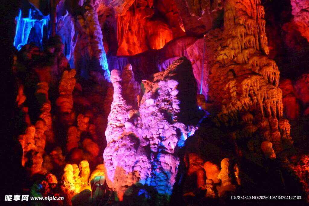 梦幻溶洞景观
