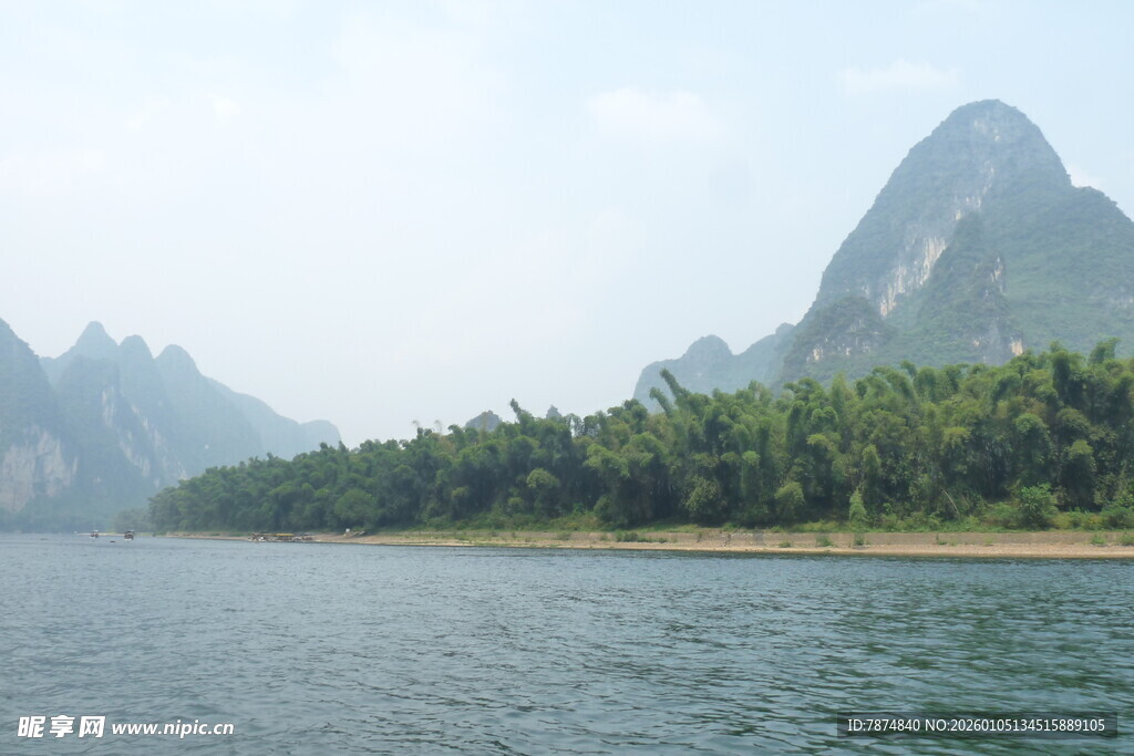 漓江山水美景如画