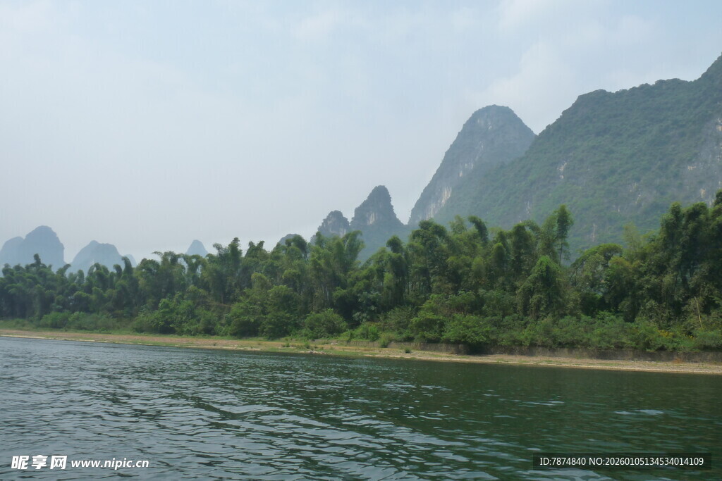 漓江山水美景如画