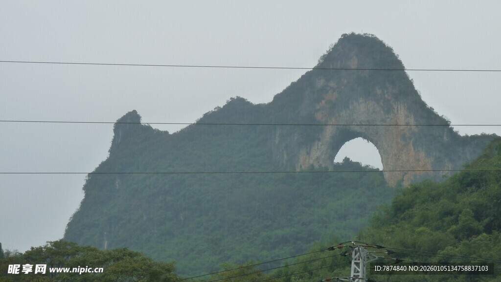 桂林象鼻山独特自然景观