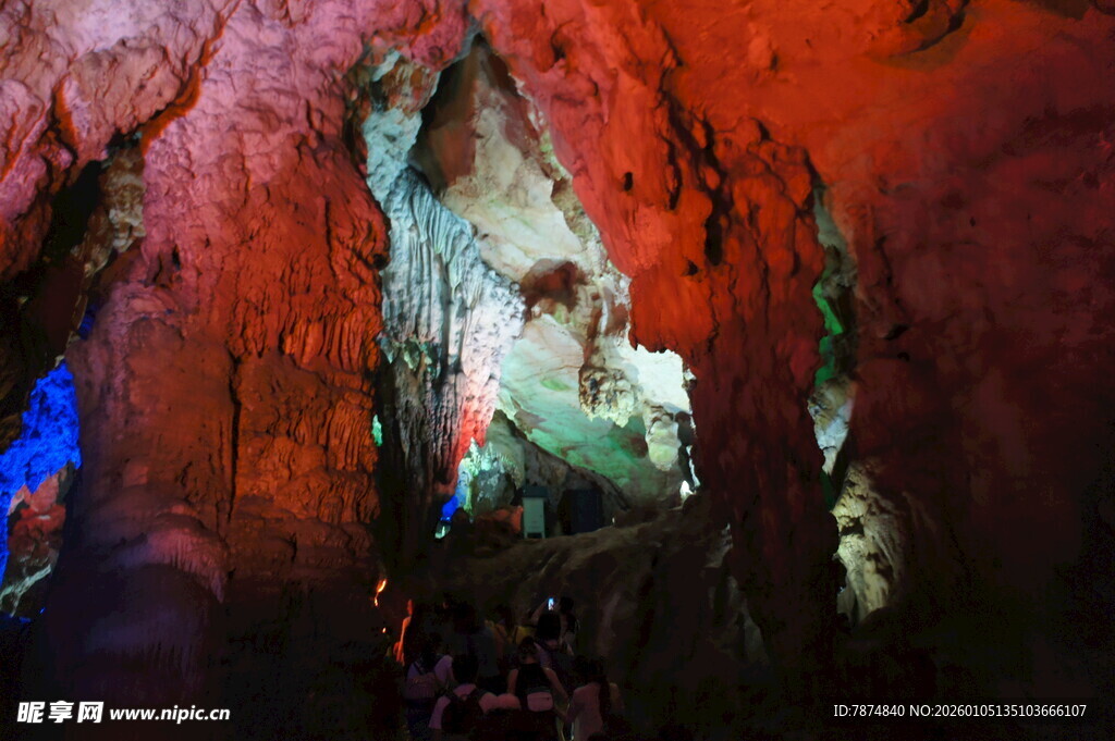 奇幻溶洞景观