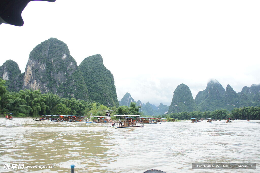 漓江山水美景如画