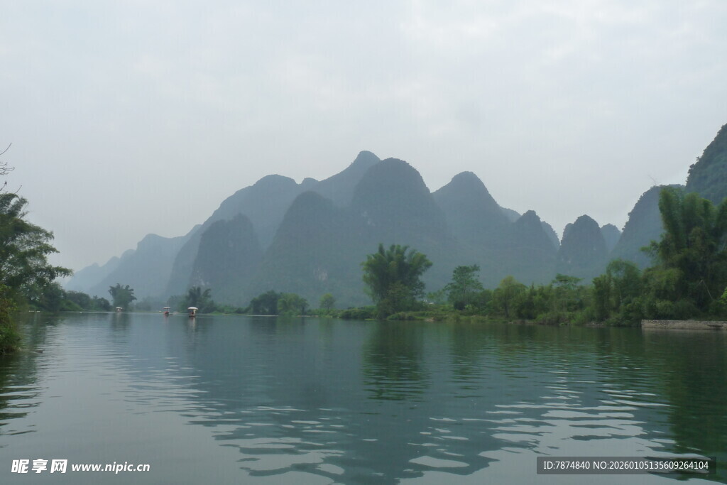 漓江山水美景如画