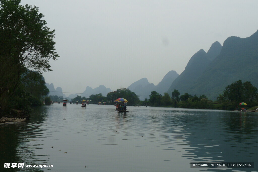 漓江山水美景如画