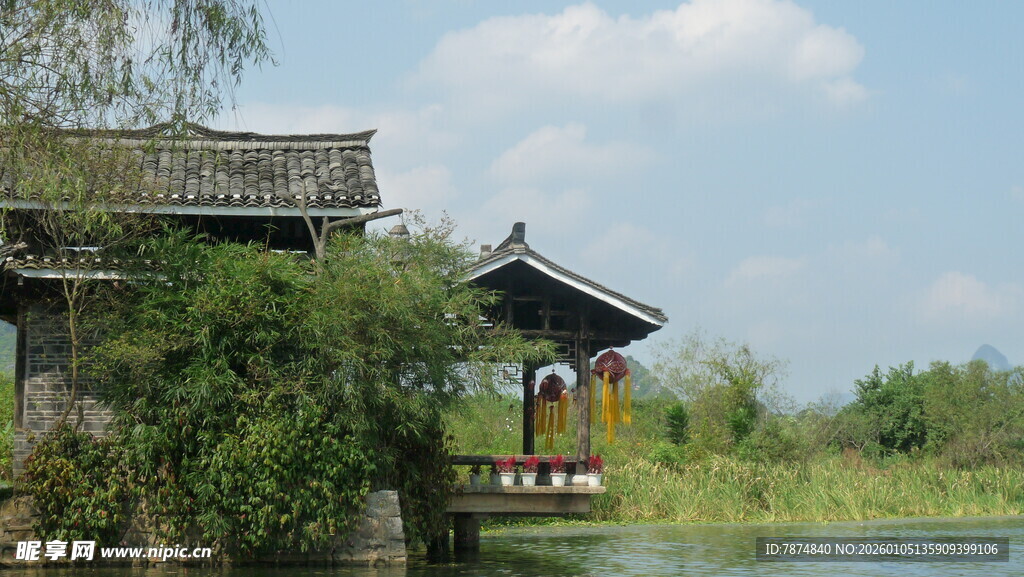 湖畔古亭 尽显中式雅致