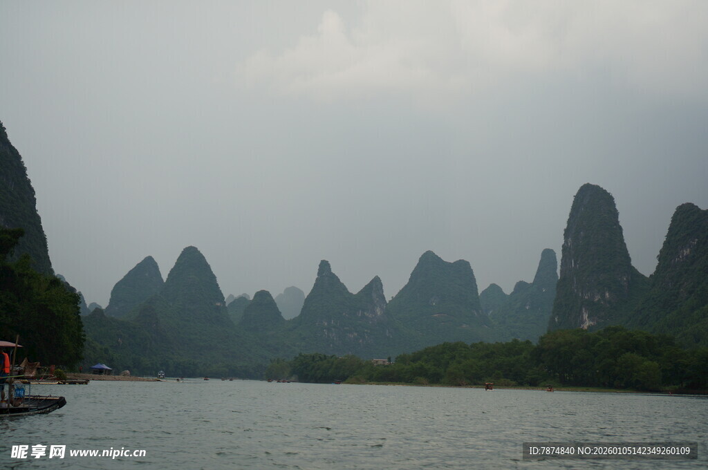 漓江山水美景如画