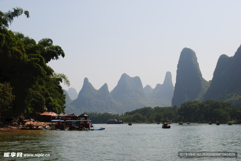 漓江山水美景如画