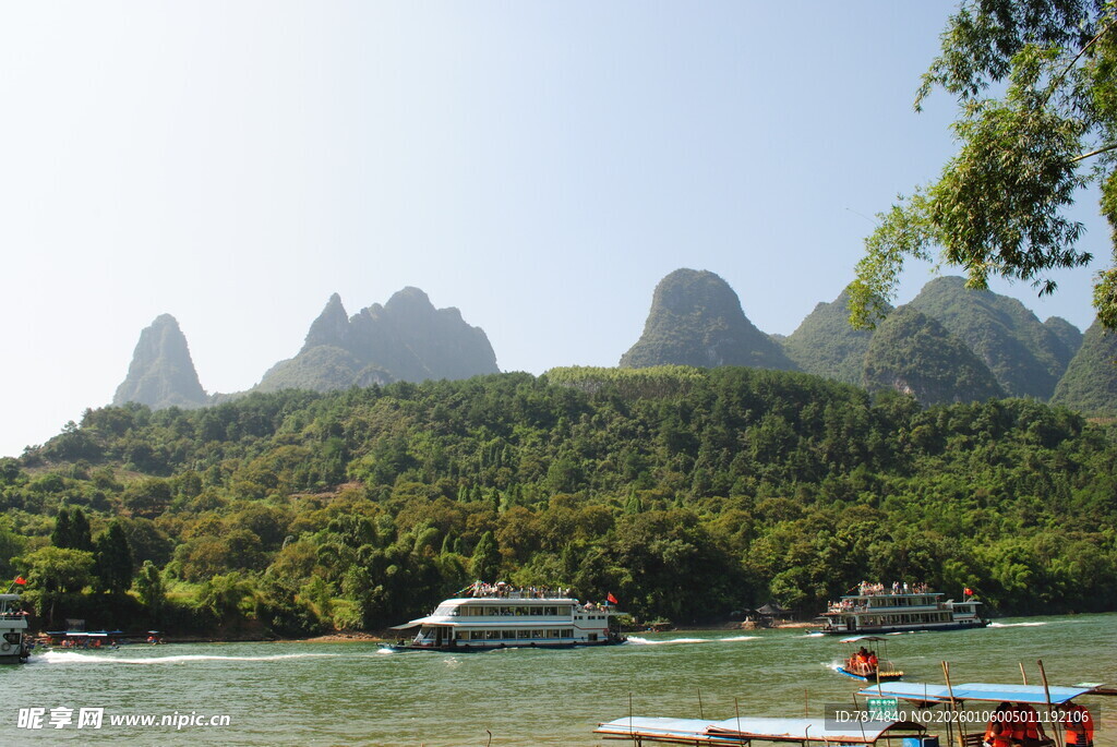 漓江山水美景如画