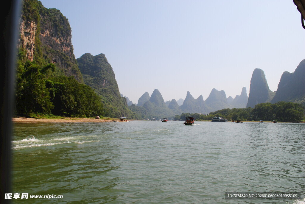 漓江山水美景如画