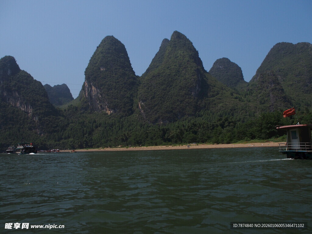 漓江山水美景如画