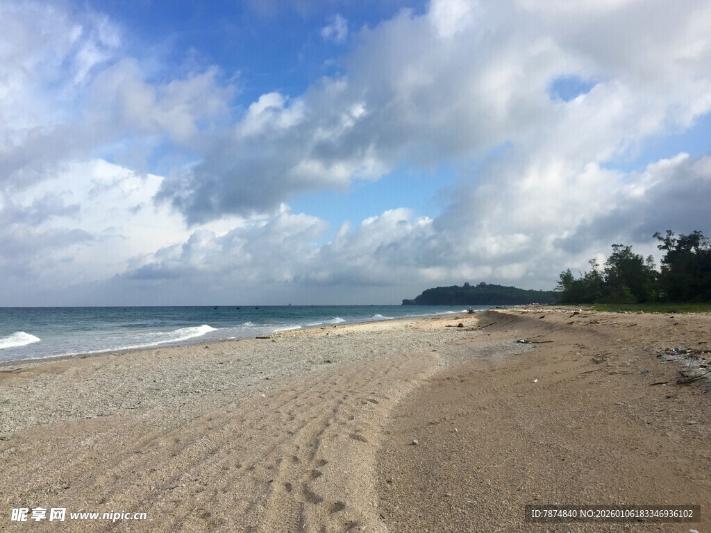 美丽沙滩海景风光画面