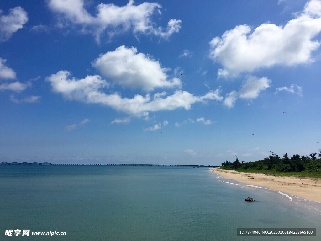 美丽海滨风光