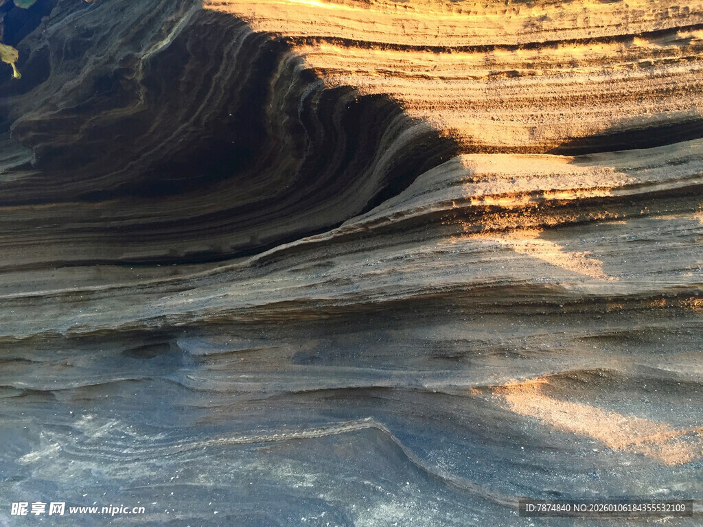 壮丽砂岩地貌光影美景