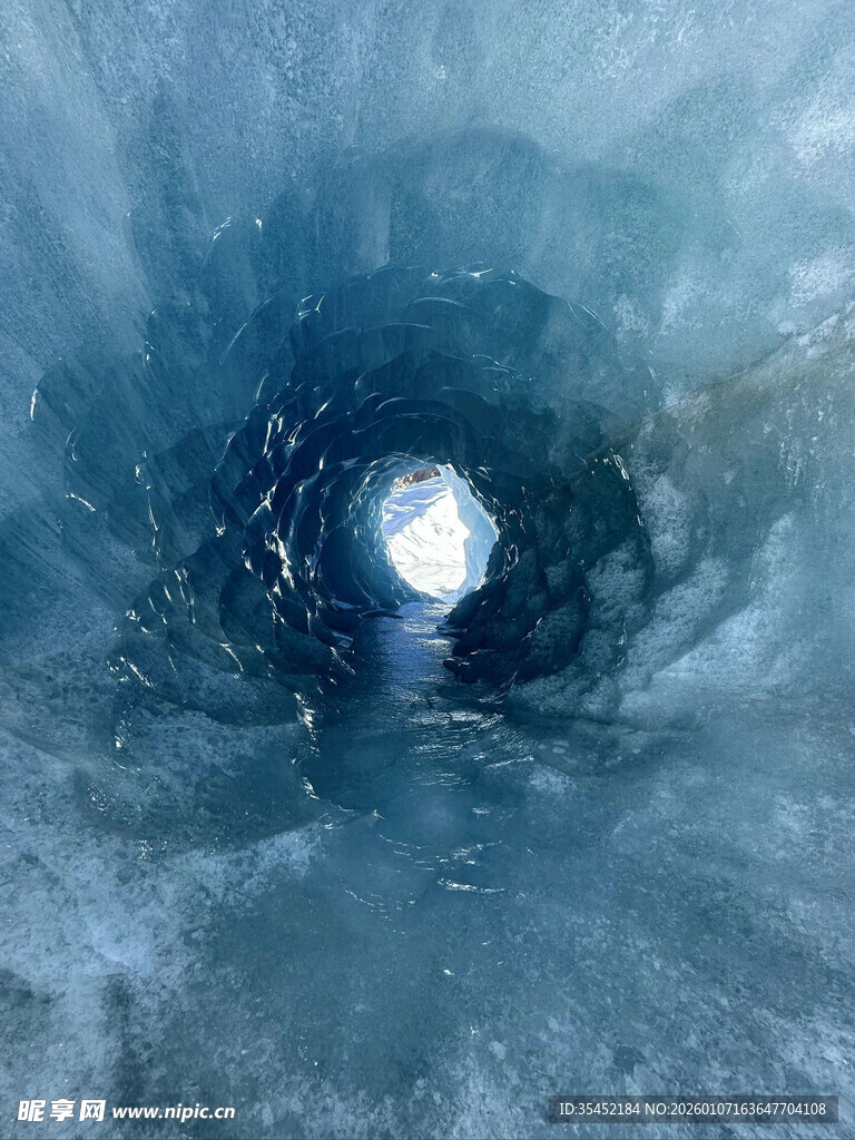 冰洞