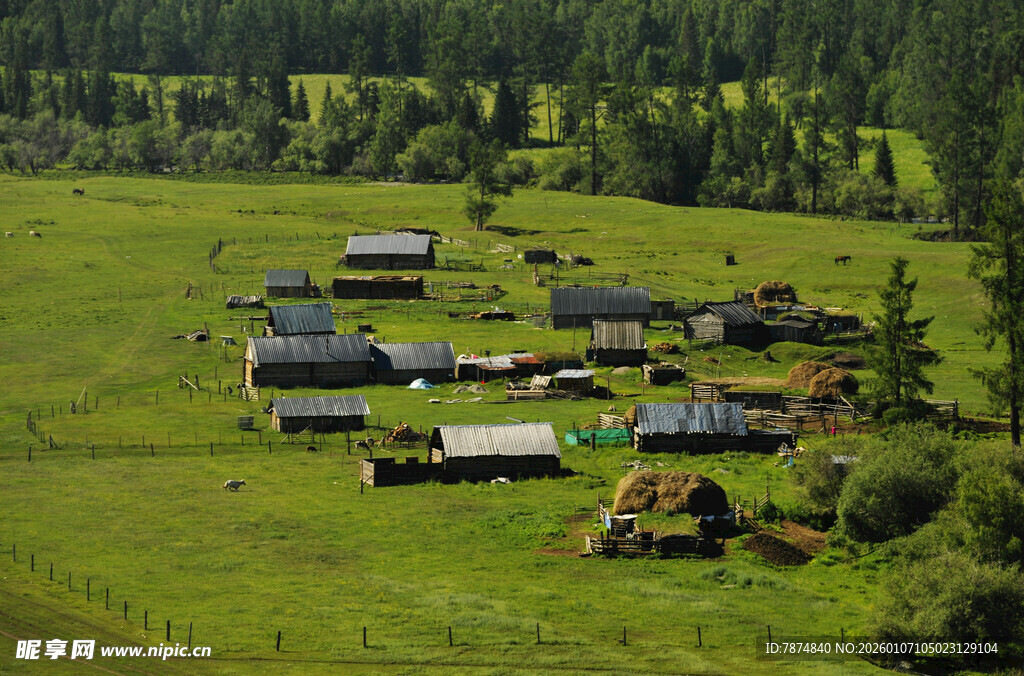 草原上的乡村聚落景观