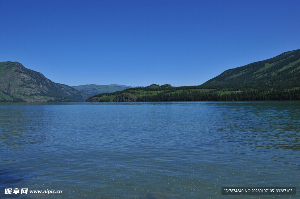宁静山水湖景风光