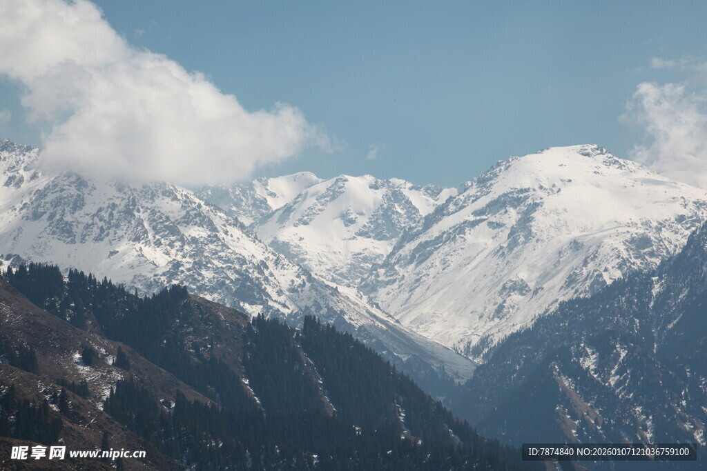 壮丽雪山美景