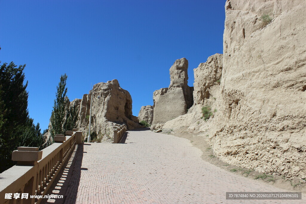 古老石砌步道 独特地貌景观