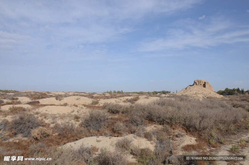 荒漠景观 孤丘屹立