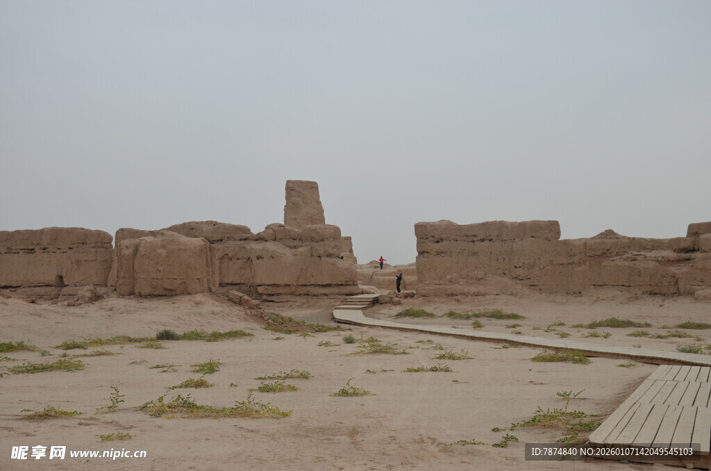 古老城墙遗址 尽显沧桑