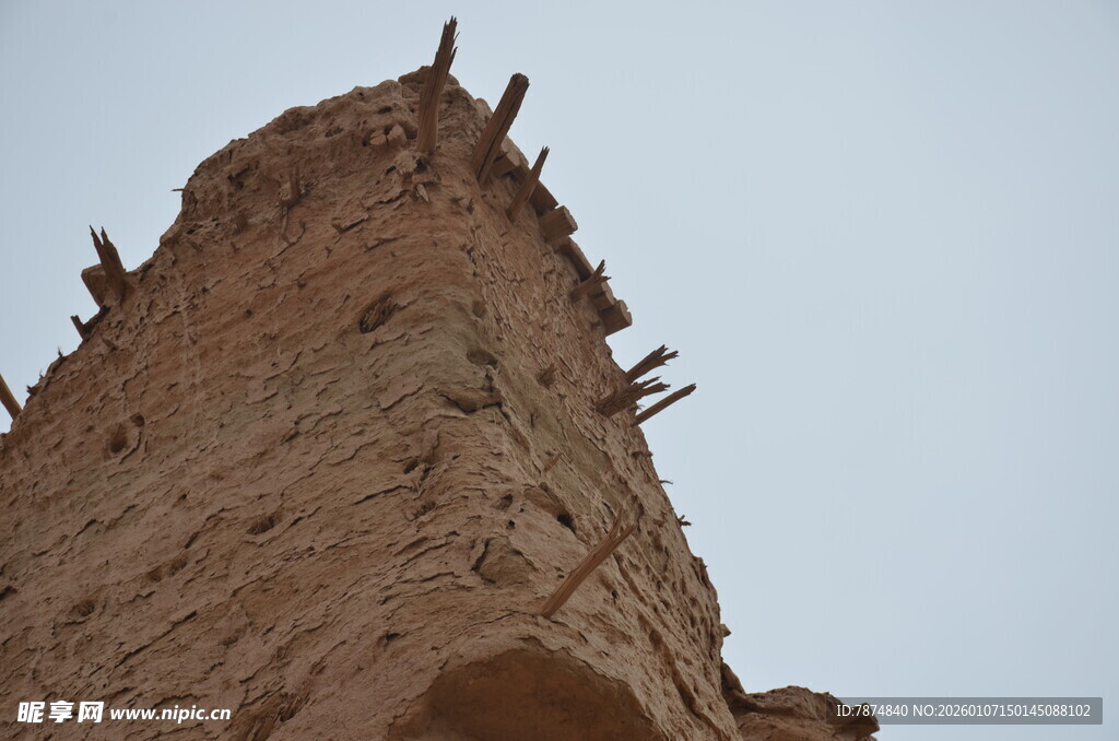 古老土筑建筑遗迹