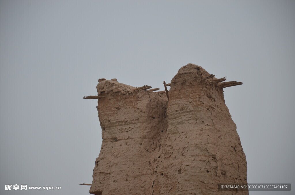 古老土建筑遗迹