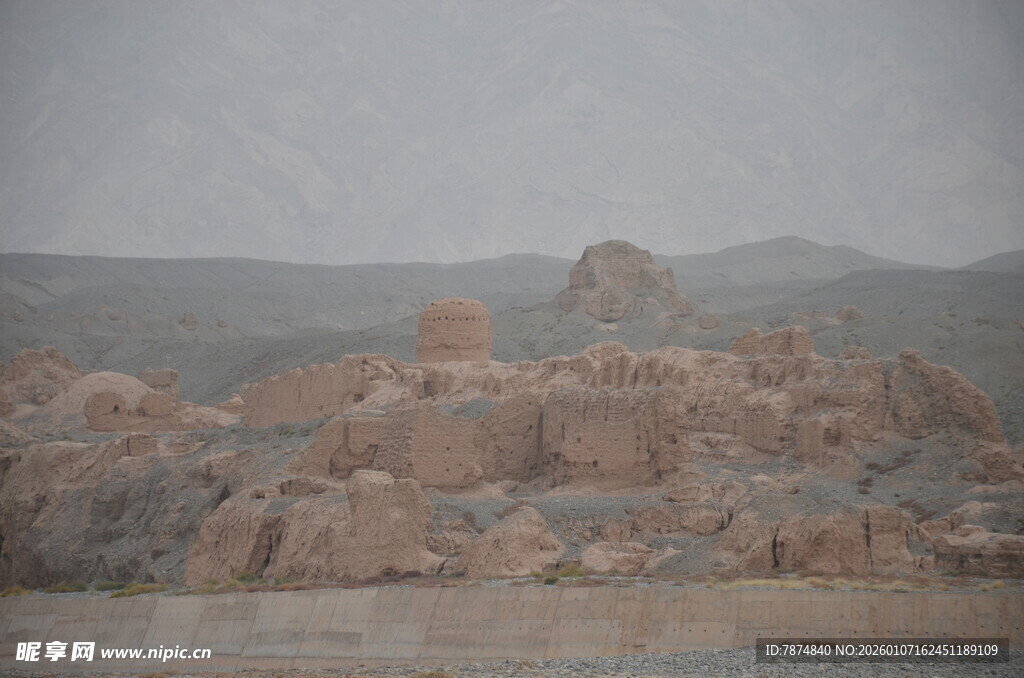 古老废墟遗迹 尽显历史沧桑