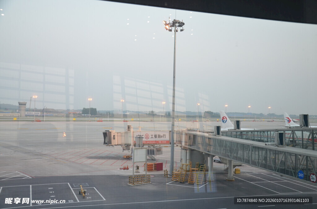 机场停机坪场景