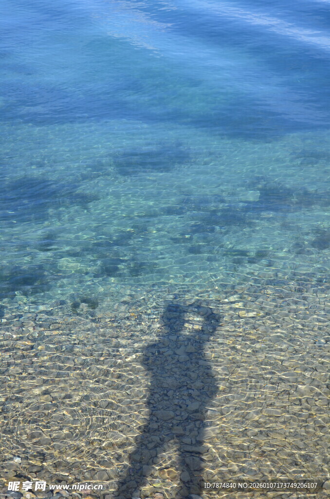 海边人影 光影与海的邂逅