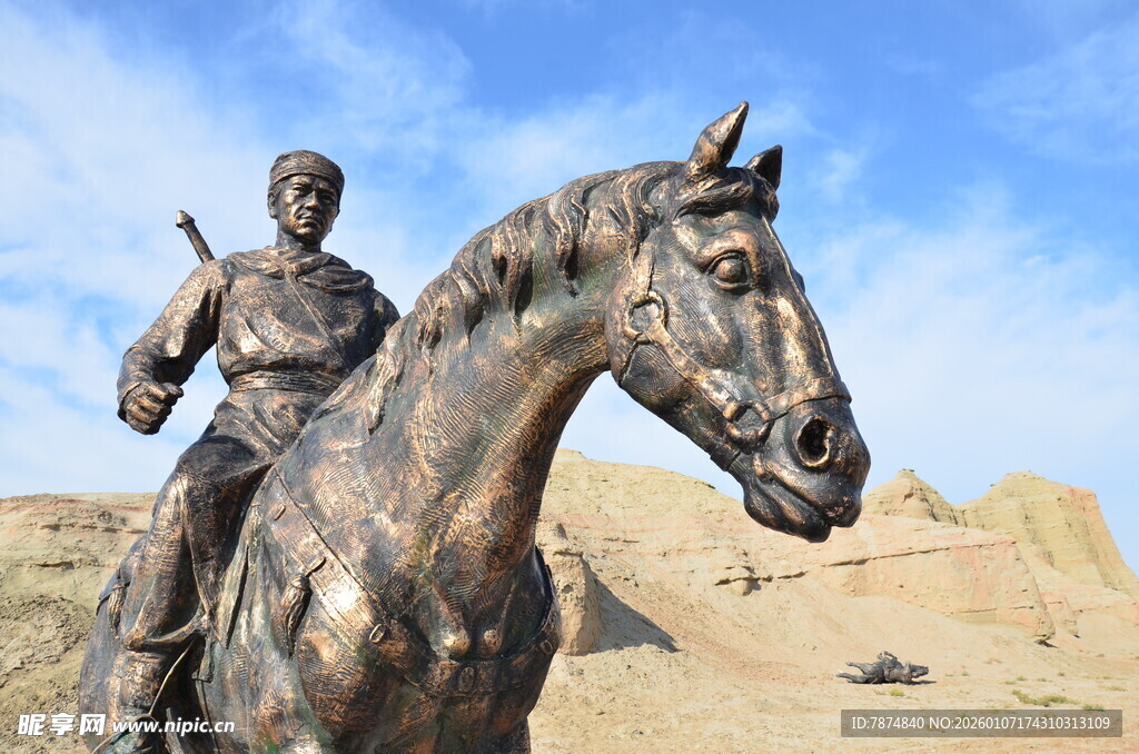 骑马人物雕像