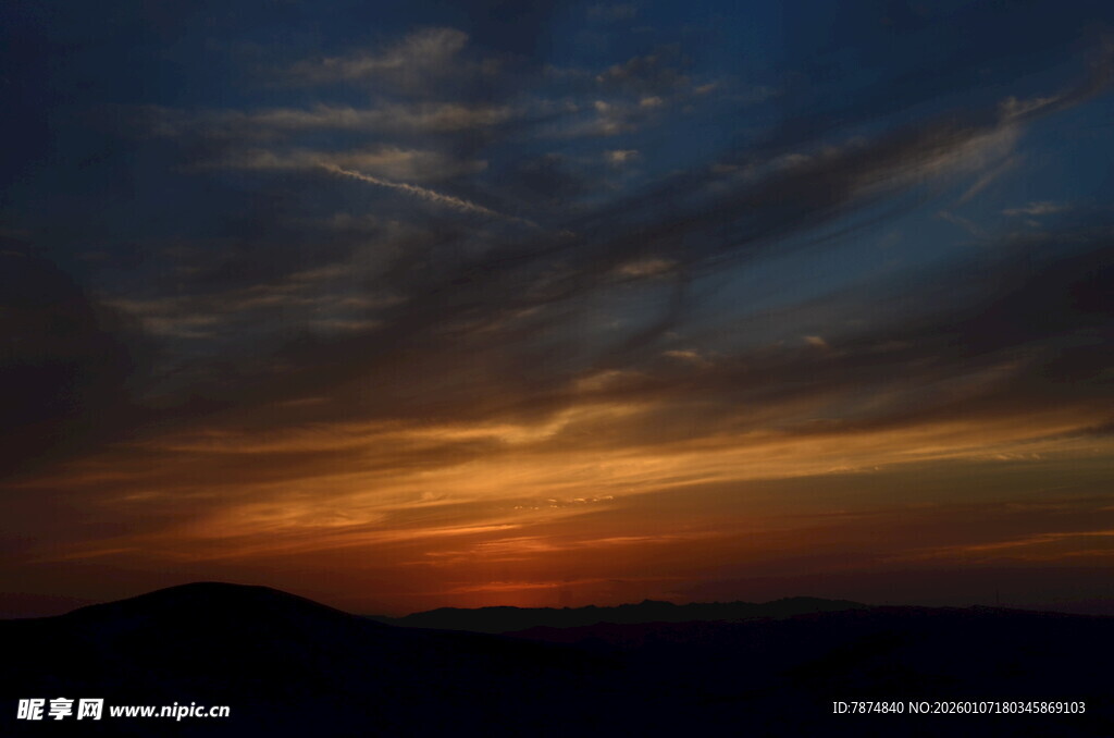 壮丽黄昏天空美景